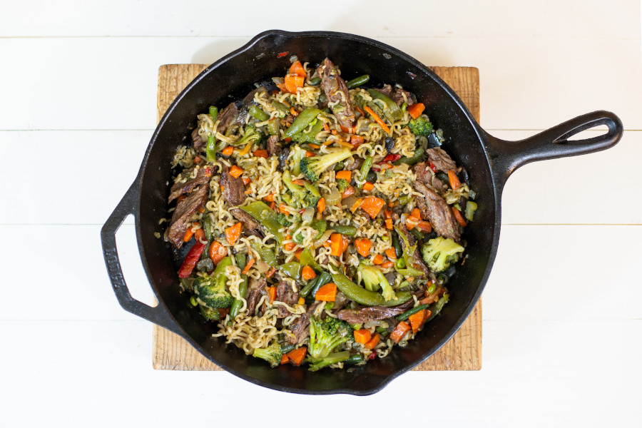 Ramen noodle skillet