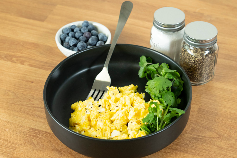Simple scrambled eggs