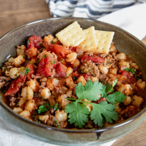 Slow cooker hominy soup